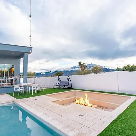 Resort Pool, Spa, Game Room, Fireplace & Billiards-2