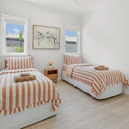 Coastal Waters - Spa, Sleeps 8, Newly Renovated-2