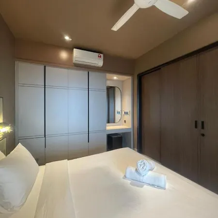 Luxury Executive Suite Antara Enigma 2Br With Bathtub And Instant Heater Lvl 24-2