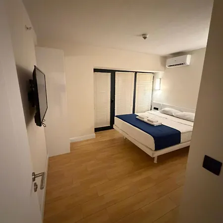 Premium Suite Sea View Hotel-3