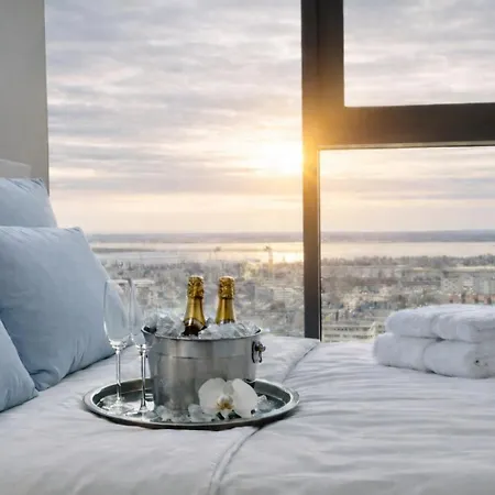 Hanza Tower WHITE SKY 24 Jacuzzi&Pool&SPA-2