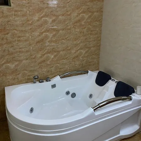 Elegant 4Bd Apartment, Lavington Nairobi-3