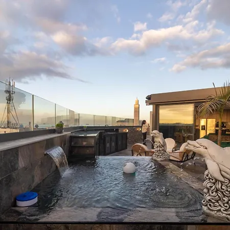 Luxury Jacuzzi 2 Bdr Apartment - Sea & Hassan II View-2