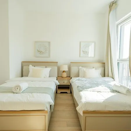 Sophisticated Yas Island Suite 2Br-2