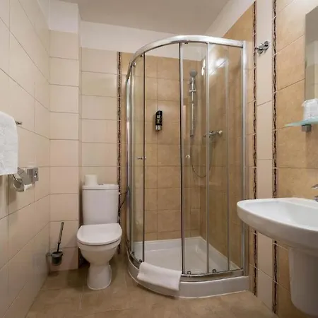 Komnata Besenova - Dvojizbovy Apartman 261-3