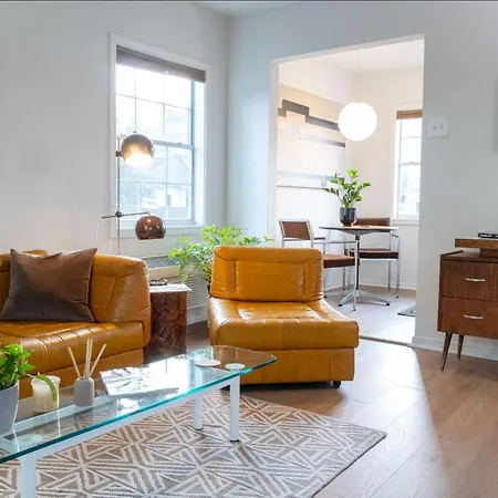 Cozy Vibe - Modern Meets Retro - With Pool & Hot Tub At The Ponderosa-3