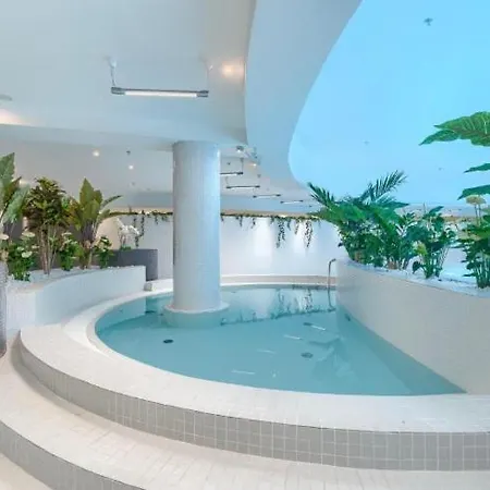 Hanza Tower ORIGINAL 23 POOL&SPA-2