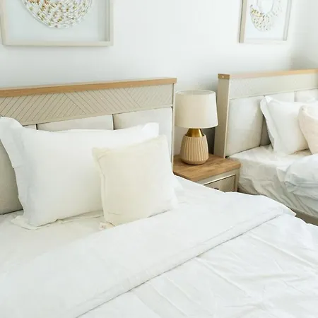 Sophisticated Yas Island Suite 2Br-3