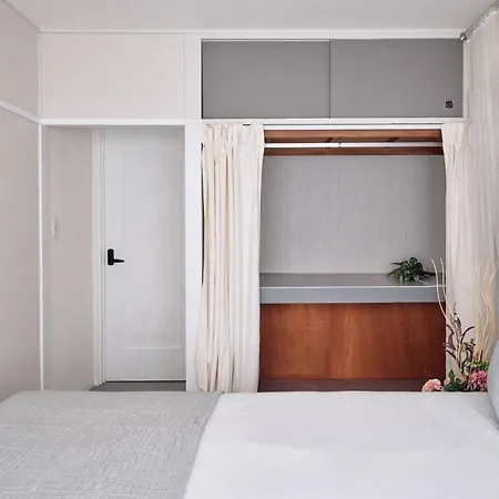 Tokyo Tower Roppongi Walk 4 Bed, Direct Bus To Shibuya-3