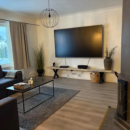 Modern Laegenhet Med Villakaensla-3