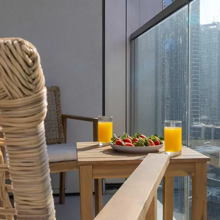 Brand New 1Br - Burj View - Infinity Pool - Dubai Mall-2