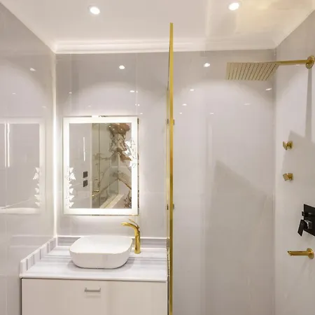 Cairo Homes Elegant 3Br Nile View Maadi-2