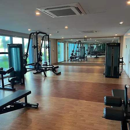 120 Sqm Luxurious 3 Bedrooms Highrise Oceanfront,Near Airport,Okada,Solaire Casino,Moa With Free Parking-3