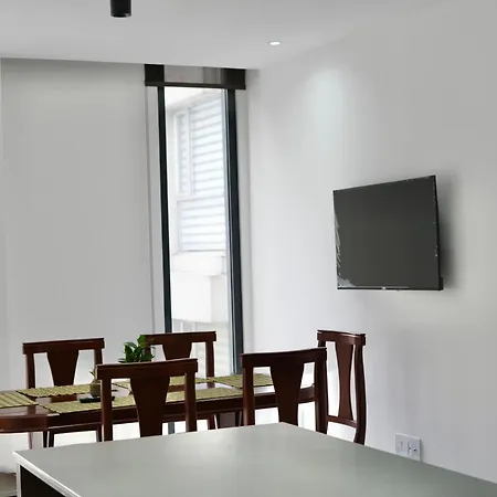 Seis Residences-3