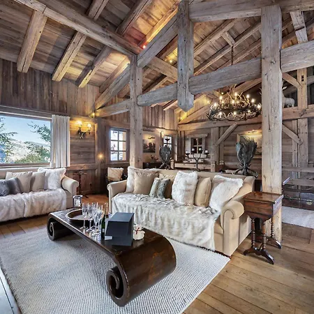 Chalet Montagnard A Rochebrune Avec Jacuzzi, Sauna, 6 Chambres, Proche Des Pistes, Accueil 12 Pers - Fr-1-569-37-2