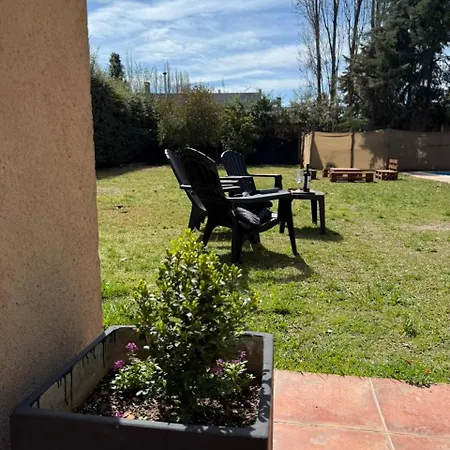 Gran Casa Con Piscina-3