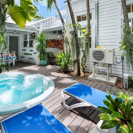 Tobago House-2