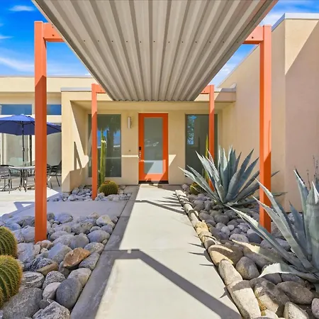 Modern Desert Lux-3