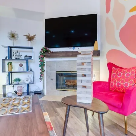 4Br Home With Private Pool And Spa With Community Amenities-2
