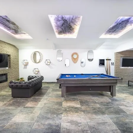 Provenza! Golden Jacuzzi - 5Br Only 1 Block From Lleras-3
