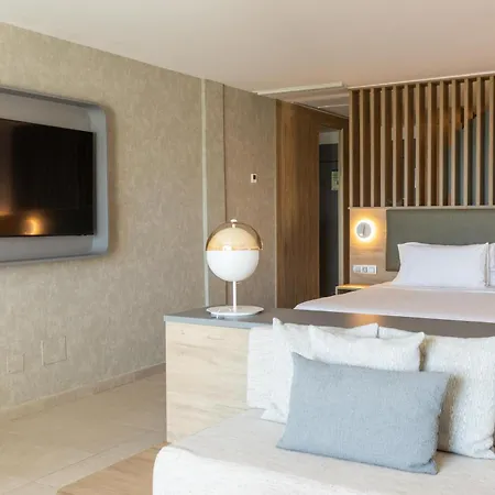 Radisson Blu Resort, Lanzarote Adults Only-2