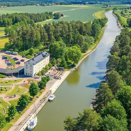 Norrqvarn Hotel & Resort By Vaenerport-2
