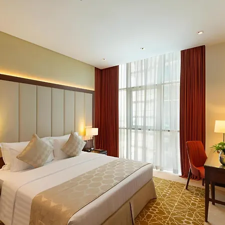 Royal Continental Suites Business Bay-2