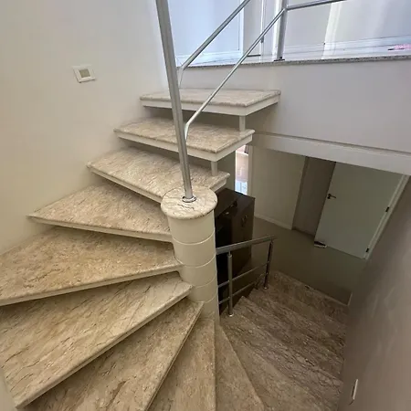 Apto Duplex Com Piscina E Jacuzzi Privativas Centro-2