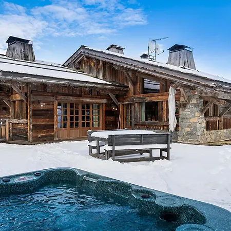 Chalet Montagnard A Rochebrune Avec Jacuzzi, Sauna, 6 Chambres, Proche Des Pistes, Accueil 12 Pers - Fr-1-569-37-3