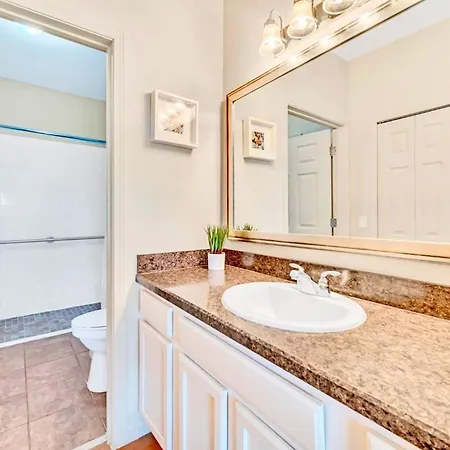 Bright Condo, Near Disney!-3