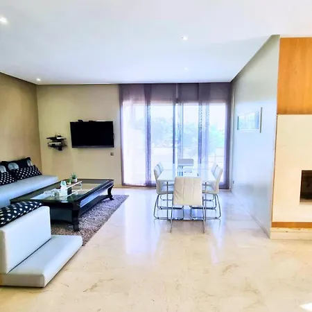 Agreable Appartement Familial Avec Piscine - City Center-2