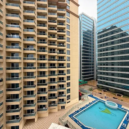 Rare Holiday Homes - Crescent Tower - Impz - Dubai Production City - R704-2