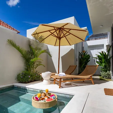 Letto Villas - Secluded Pool Escape Near Local Hotspots-3