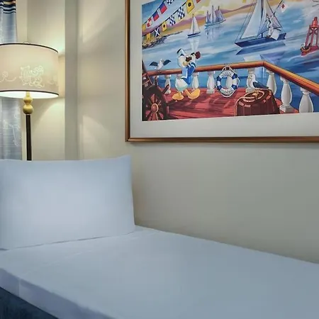 Disney's Yacht Club Resort-3