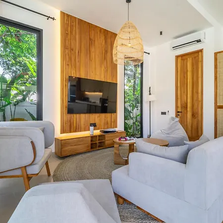 Julia - Luxurious Villa With Panoramic Jungle Views And Expansive Pool-3