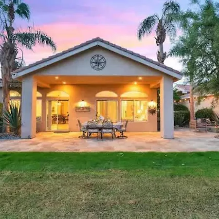 3Bd Villa In Indian Palms Gated Community-2