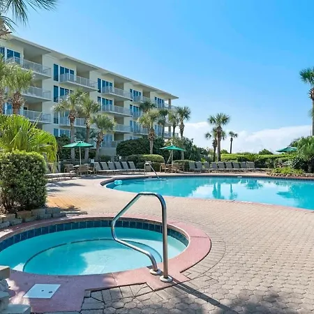 The Crescent 402-2