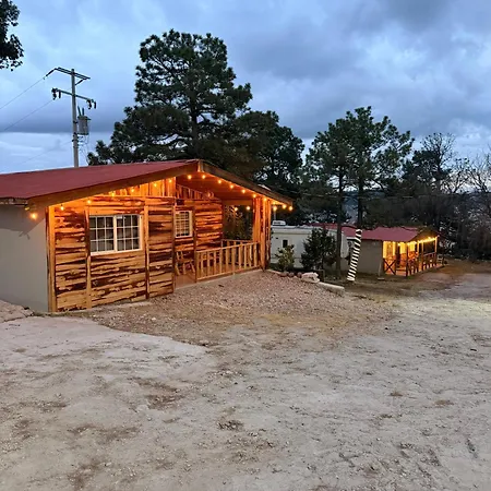 Cabanas El Pino 2-2