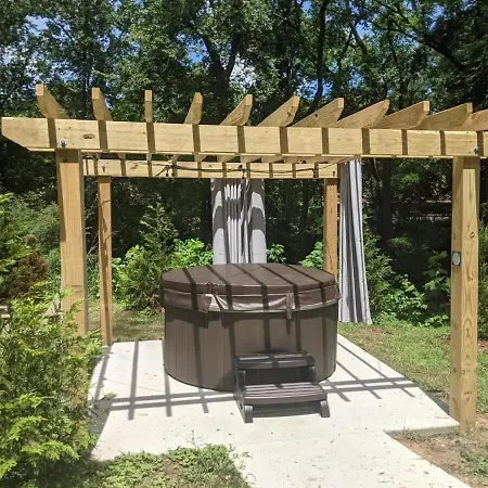 Lookout Tiny Cabin 5 Min To Downtown Chattanooga-2