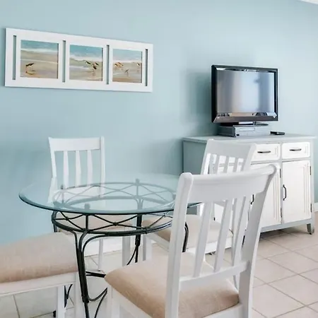Pelican Beach Resort 1103-3