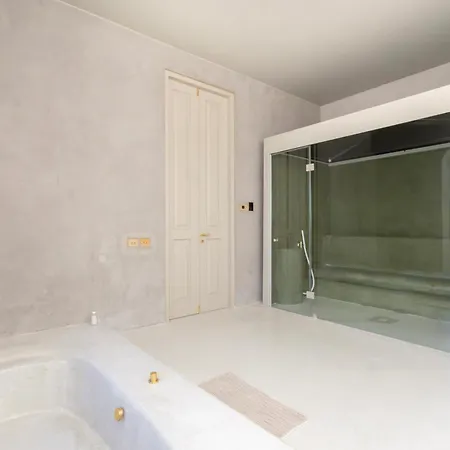 The White Camel Villa-3