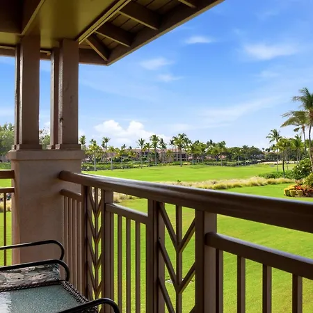 Townhouse With Pool & Golf Course Views-3