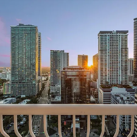 Brickell Bayfront Oasis Stunning Views Pool Gym-2