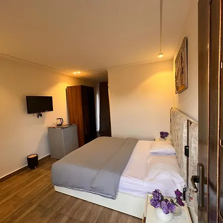 Jiwar Pyramids View Inn-3