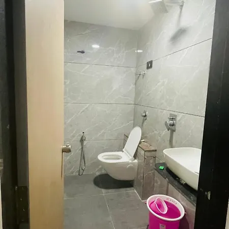 Hotel hills-2