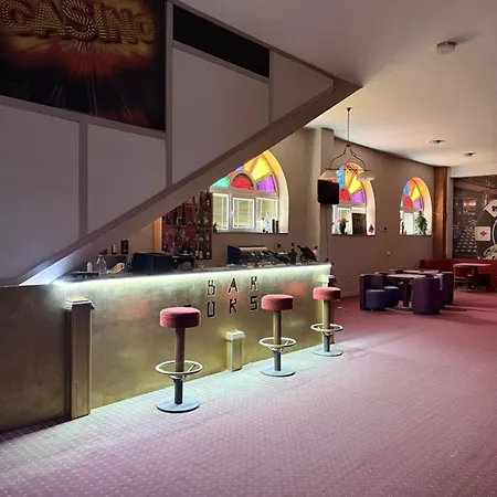 Kosvegas Hotel-2