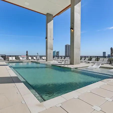 Sentral Forme Houston-3