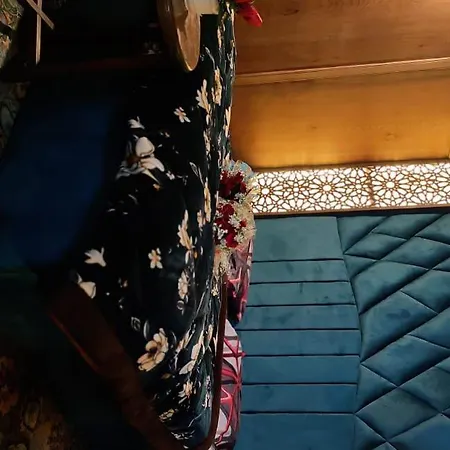 Shangrilla Houseboat-2