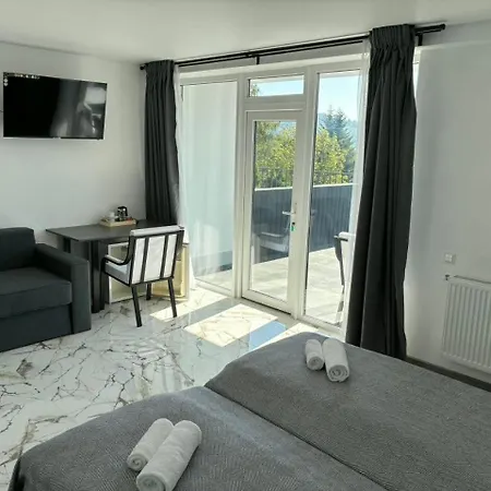 Zveniv Resort-2