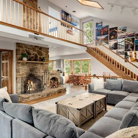 Stunning Holiday Home Puttev-3